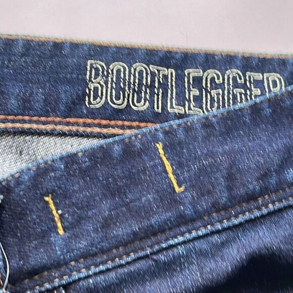 Madewell Bootlegger Jeans w/Spandex Sz. 31/32 - Picture 4 of 9